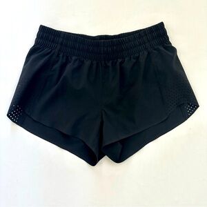 Athleta women’s hustle run short